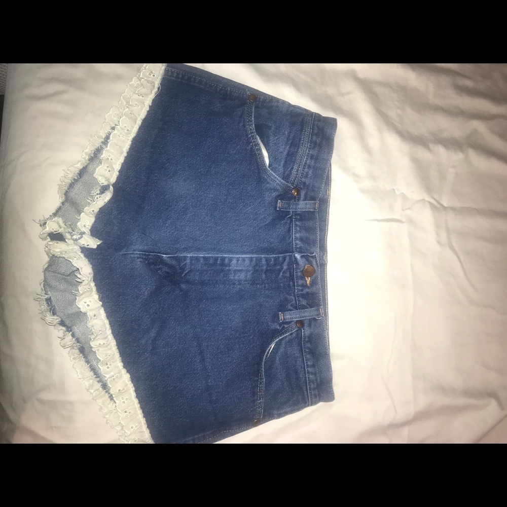 Vintage wrangler jean shorts